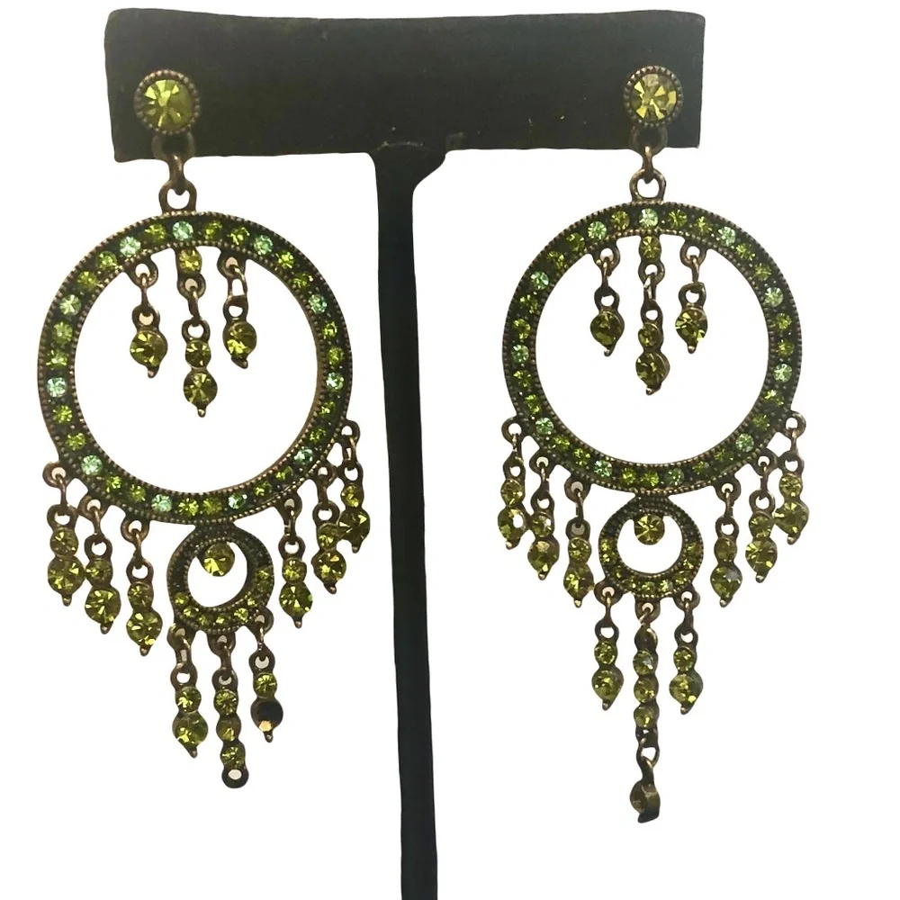 VINTAGE GREEN CRYSTAL CHANDELIER DROP EARRINGS